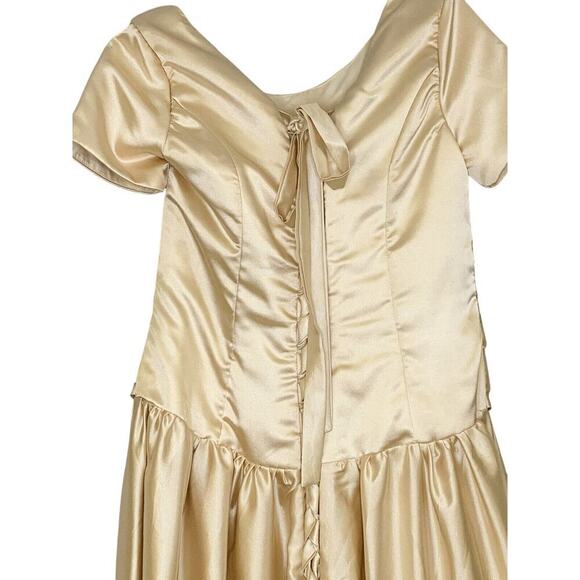 Wedding gown size 8-10 Corset LAce Up Back, Champagne Gold Satin Ball Gown Style - Picture 3 of 8
